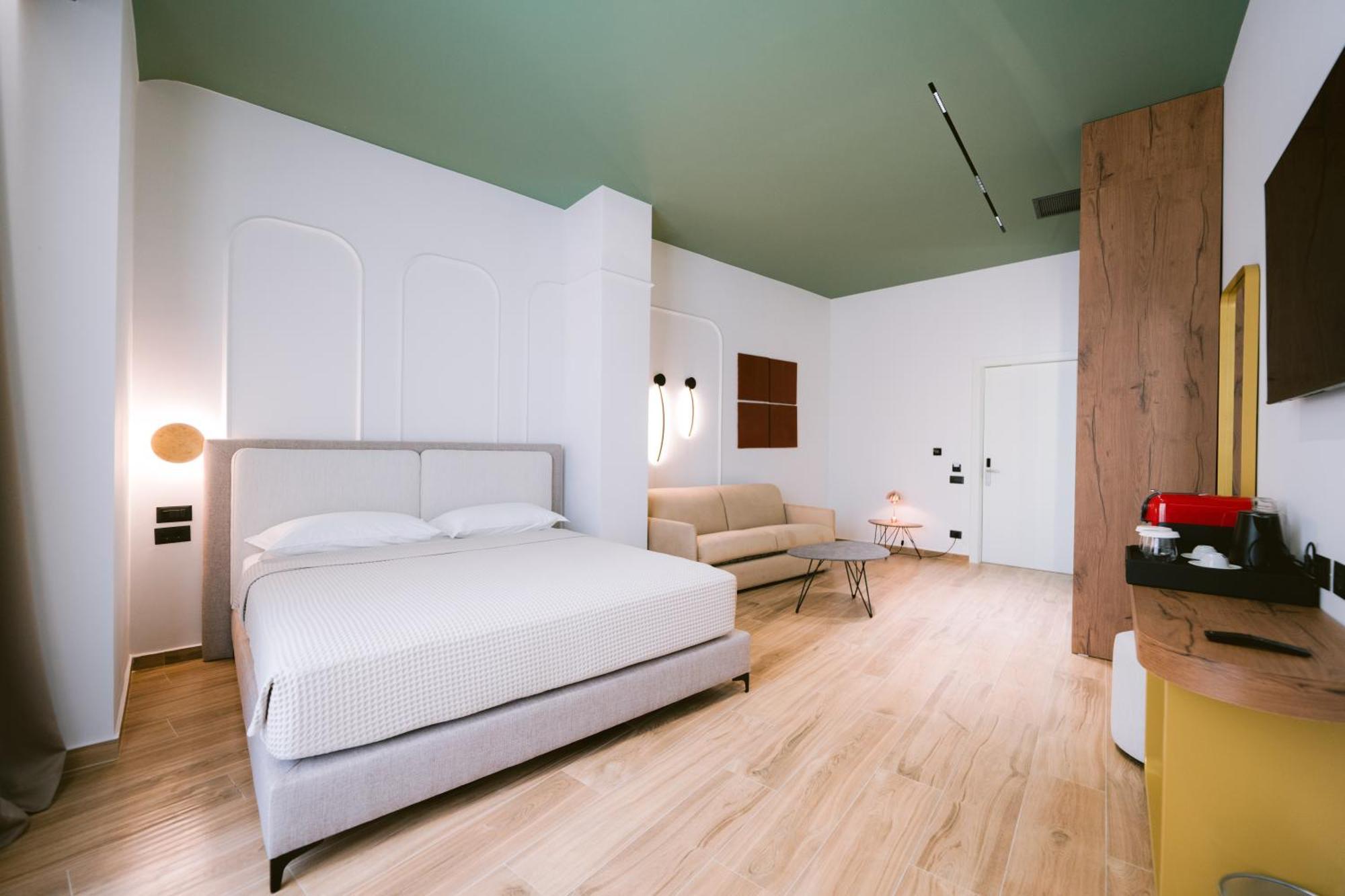 Noemie Hotel Himare Exterior foto
